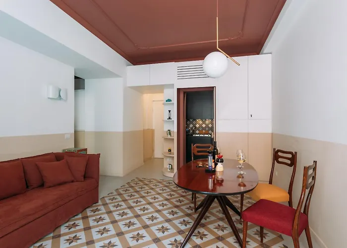 Flat 13 Sorrento