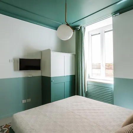 Apartment Flat 13