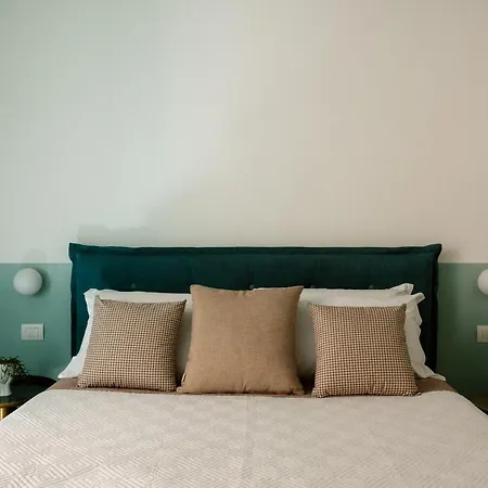 Διαμέρισμα Flat 13 *