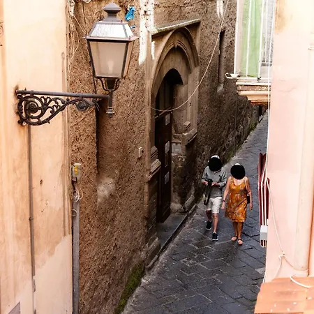 Flat 13 Sorrento